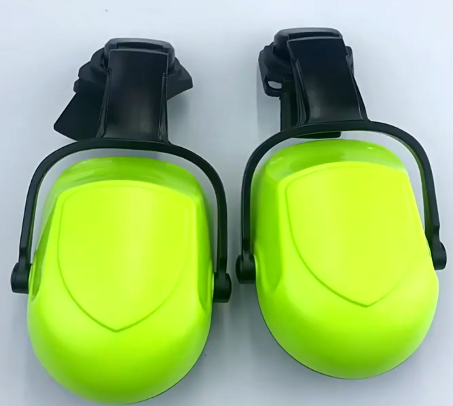 E-5007E /5007D Mounted-On  Earmuffs - 25dB Noise Cancelling Ear Protection for climber